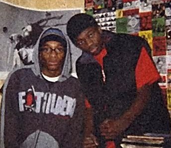 Deux artistes au studio